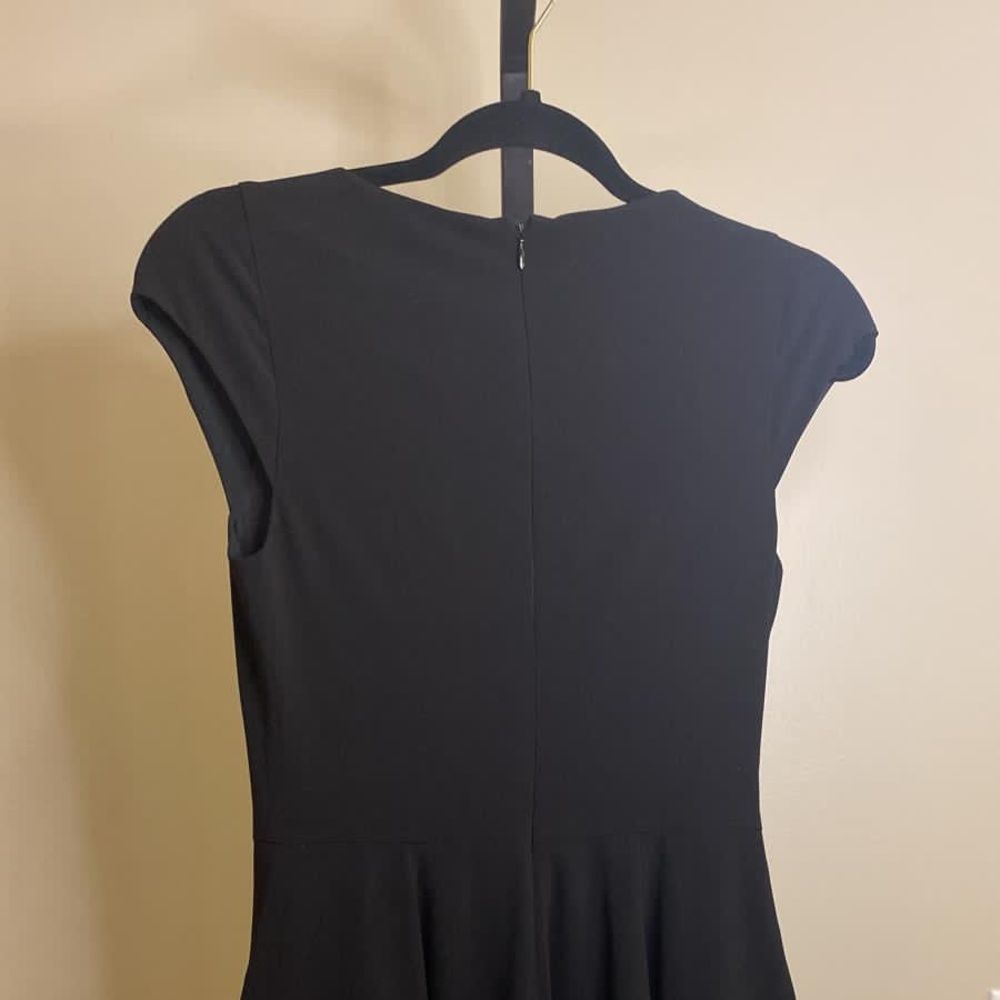 Halston Heritage fit and flare dress cap sleeves black keyhole - Picture 3 of 14